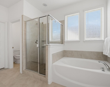 905 Bluebell Street - Photo Thumbnail 24