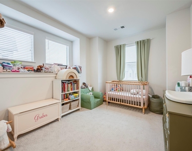 2618 La Cala Drive - Photo Thumbnail 12