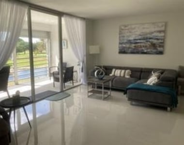 565 Oaks Lane - Photo Thumbnail 23