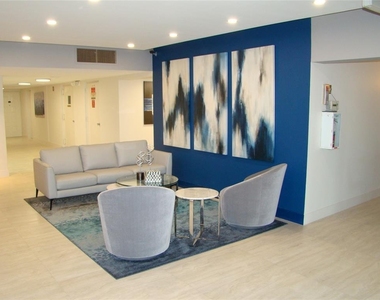 565 Oaks Lane - Photo Thumbnail 39