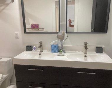 565 Oaks Lane - Photo Thumbnail 56