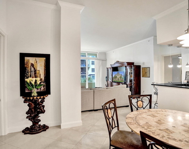 99 Se Mizner Boulevard - Photo Thumbnail 12