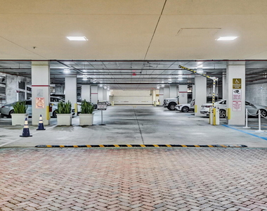 99 Se Mizner Boulevard - Photo Thumbnail 41