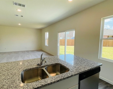 26 Glen Crossings - Photo Thumbnail 18