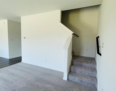 26 Glen Crossings - Photo Thumbnail 27