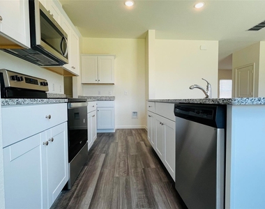 26 Glen Crossings - Photo Thumbnail 12