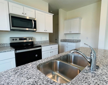 26 Glen Crossings - Photo Thumbnail 3