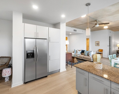 365 Se 6th Avenue - Photo Thumbnail 13