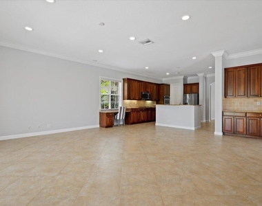 1428 Barlow Court - Photo Thumbnail 17