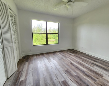 1461 Windorah Way - Photo Thumbnail 12