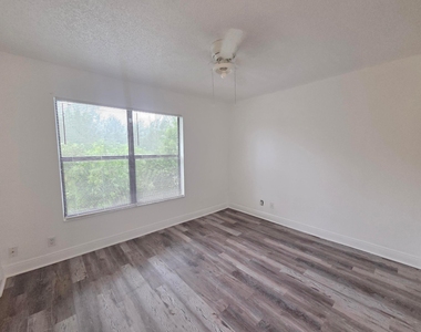 1461 Windorah Way - Photo Thumbnail 35