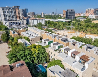 3210 Carlisle Street - Photo Thumbnail 33