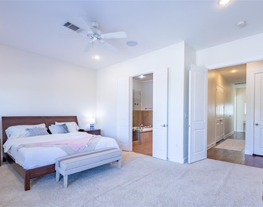 3210 Carlisle Street - Photo Thumbnail 23