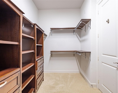 3210 Carlisle Street - Photo Thumbnail 29