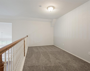 3236 Twist Trail - Photo Thumbnail 12