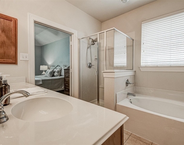 3505 Copper Ridge Drive - Photo Thumbnail 9