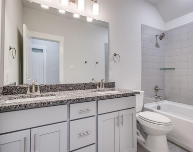 8821 Enclave Way - Photo Thumbnail 19