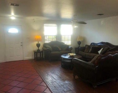4309 Mayberry Lane - Photo Thumbnail 1