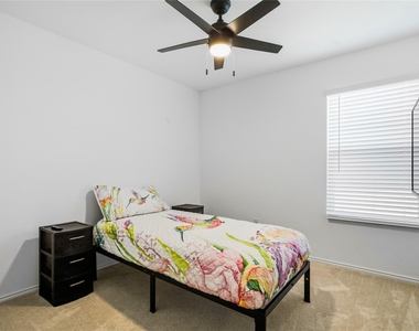 9609 Lightfoot Road - Photo Thumbnail 20
