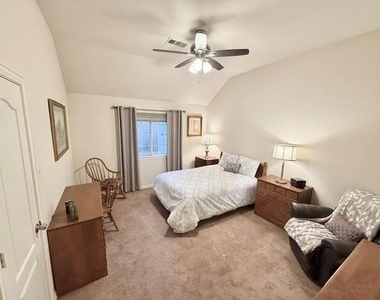 2508 Kariba Lane - Photo Thumbnail 4