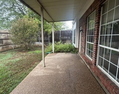 2508 Kariba Lane - Photo Thumbnail 19