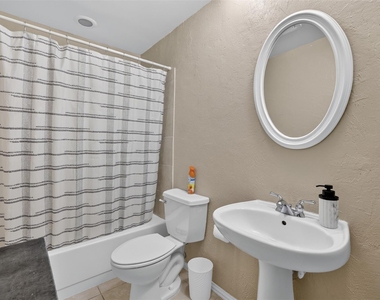 3812 Walnut Drive - Photo Thumbnail 21