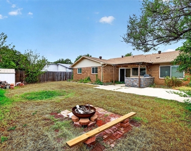 3812 Walnut Drive - Photo Thumbnail 25