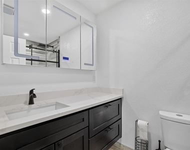 3812 Walnut Drive - Photo Thumbnail 20