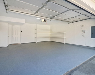 2179 Southern Place - Photo Thumbnail 31