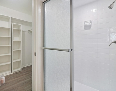 2179 Southern Place - Photo Thumbnail 19
