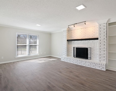 2179 Southern Place - Photo Thumbnail 9