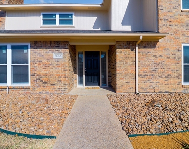 2179 Southern Place - Photo Thumbnail 1