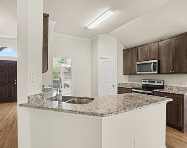 429 Tobin Drive - Photo Thumbnail 7