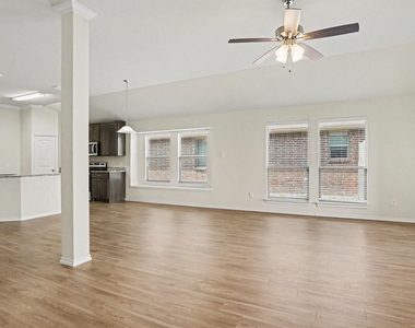 429 Tobin Drive - Photo Thumbnail 11
