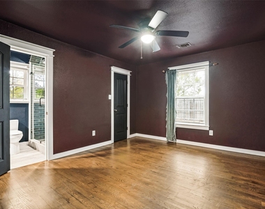 406 N Alamo Road - Photo Thumbnail 8