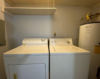 7139 Nutmeg Lane - Photo Thumbnail 14
