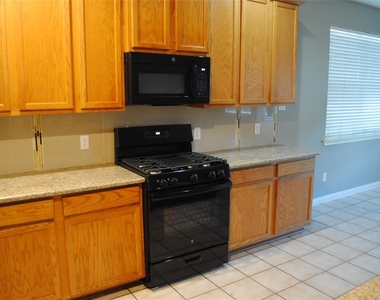 5108 Blackwood Drive - Photo Thumbnail 2