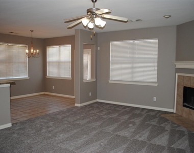5108 Blackwood Drive - Photo Thumbnail 7