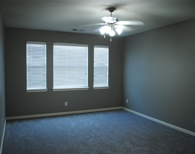5108 Blackwood Drive - Photo Thumbnail 11