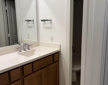 2828 Walden Road - Photo Thumbnail 10