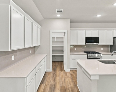 356 Sun Harvest Drive - Photo Thumbnail 13