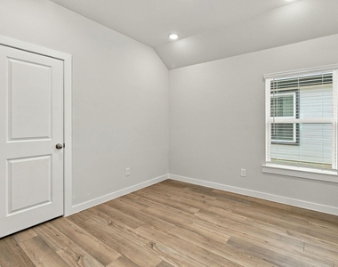 356 Sun Harvest Drive - Photo Thumbnail 8