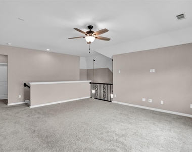 3713 Limousine Parkway - Photo Thumbnail 27