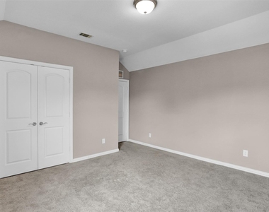 3713 Limousine Parkway - Photo Thumbnail 29