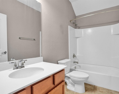 3713 Limousine Parkway - Photo Thumbnail 31