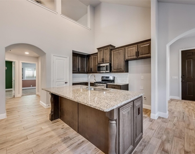 9701 Athens Drive - Photo Thumbnail 3