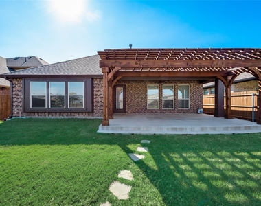 9701 Athens Drive - Photo Thumbnail 18