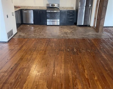 2007 S Ervay Street - Photo Thumbnail 16