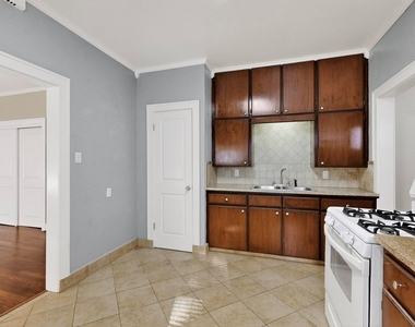 5934 Velasco Avenue - Photo Thumbnail 12