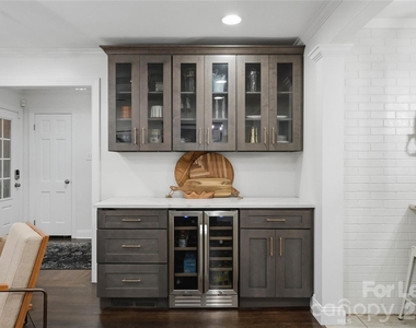 4323 Emory Lane - Photo Thumbnail 10